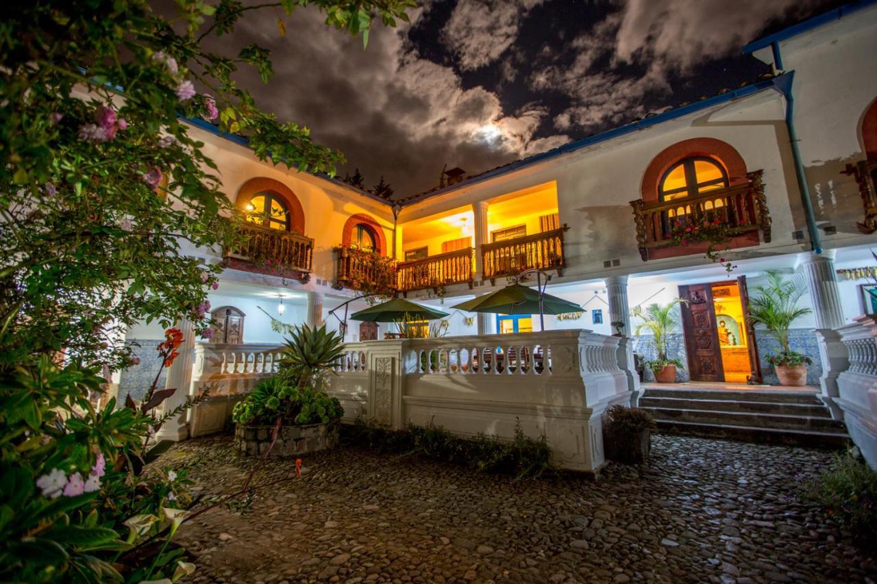 Готель Hacienda Cusin Отавало Екстер'єр фото
